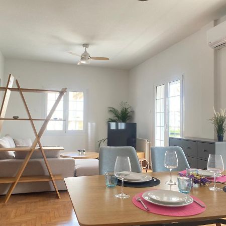 Faliro Comfort Apartment 10 Mins Walking To The Beach Athen Eksteriør bilde