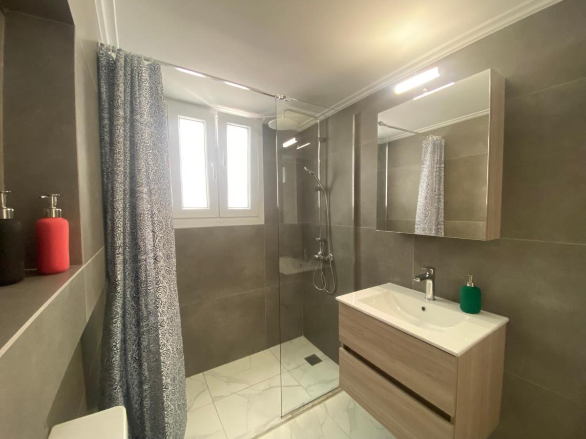 Faliro Comfort Apartment 10 Mins Walking To The Beach Athen Eksteriør bilde
