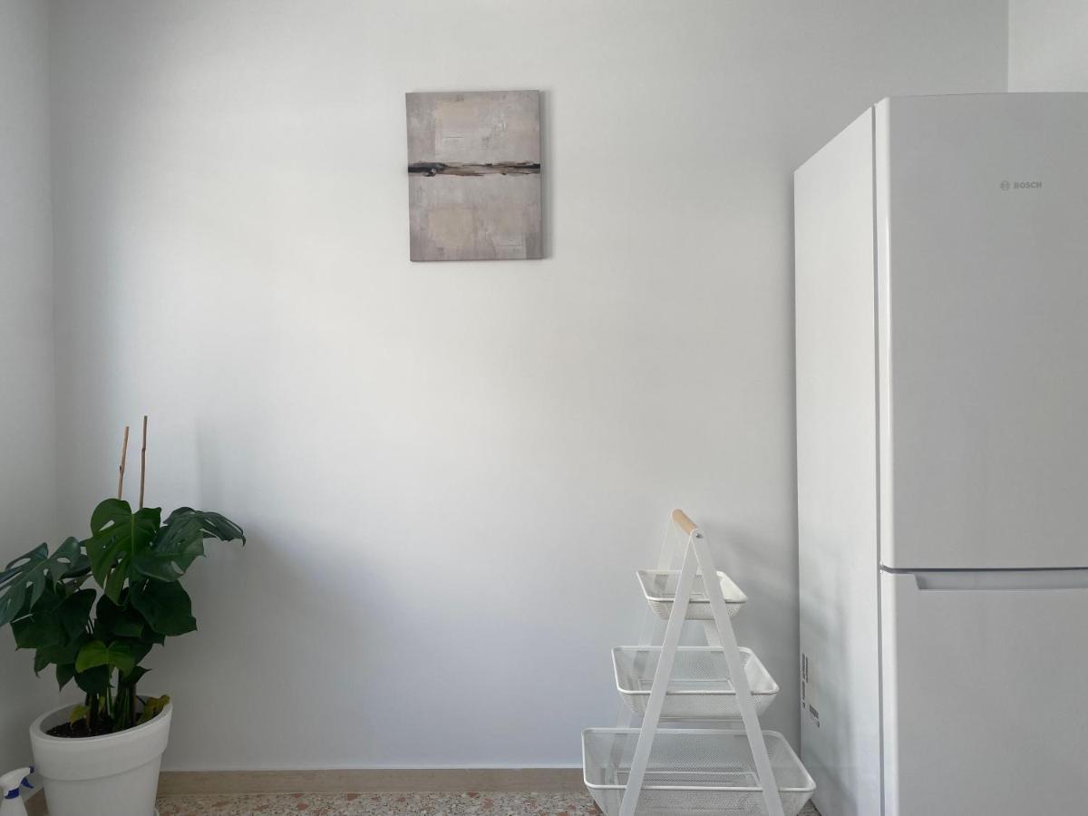 Faliro Comfort Apartment 10 Mins Walking To The Beach Athen Eksteriør bilde